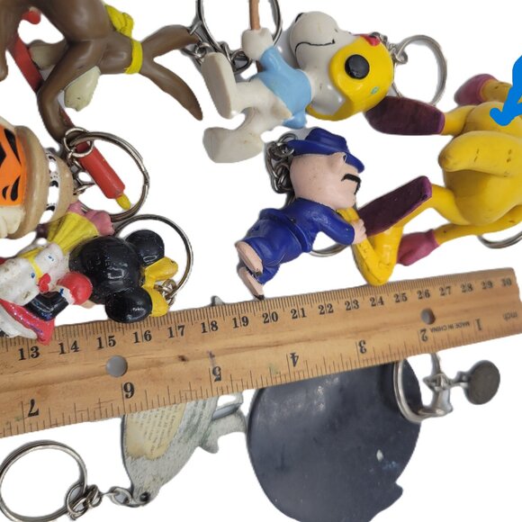 8 Funny Cartoon Key Chains  Metal & Vinyl Bright Colors Collectible - Picture 13 of 15